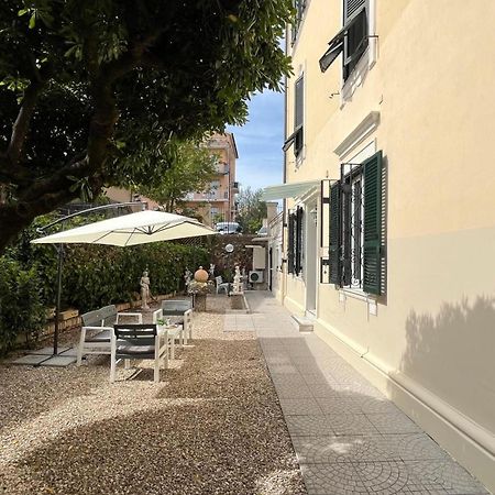 Holiday Garden House Roma Esterno foto