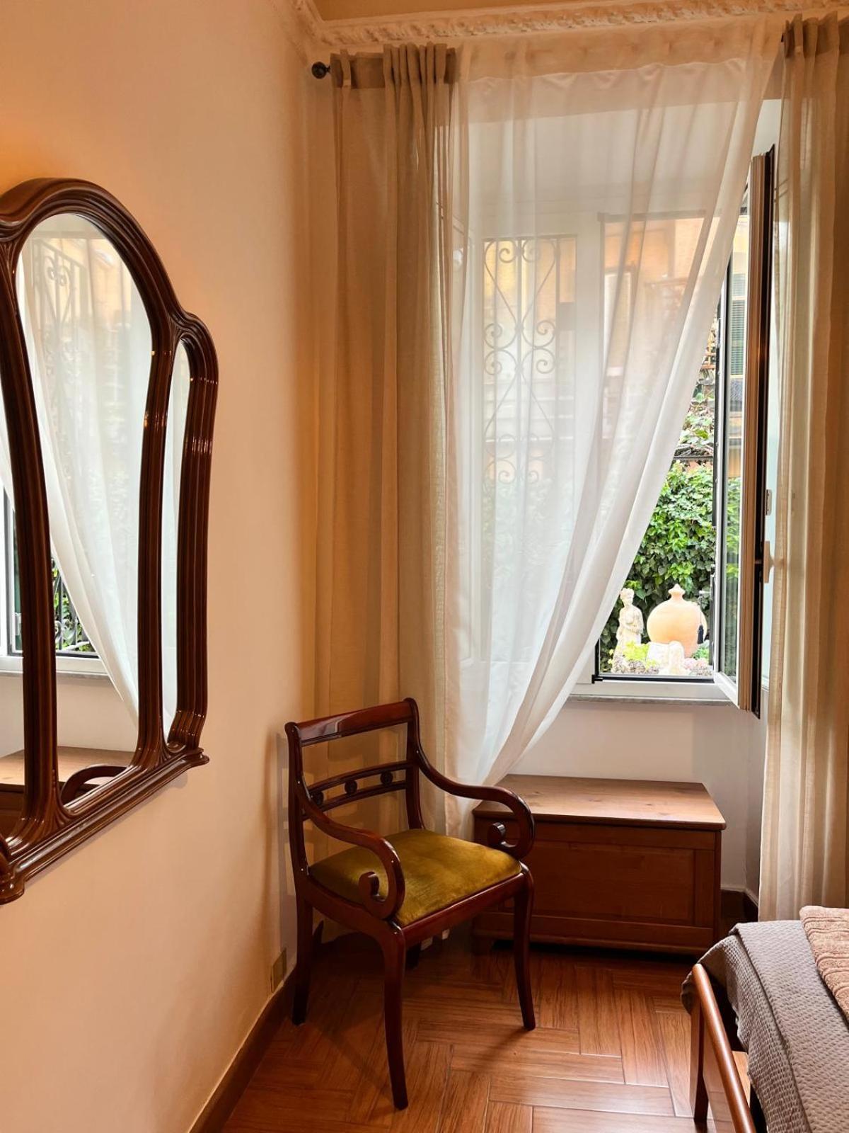 Holiday Garden House Roma Esterno foto